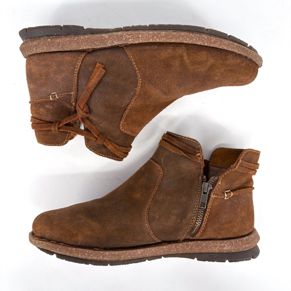 BORN Wynter Strappy Brown Leather Ankle Boots 10 - Picture 9 of 14